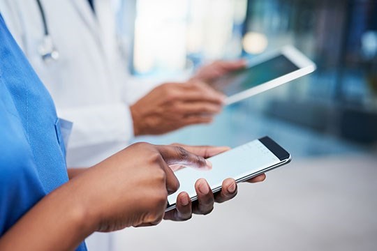 A healthcare mobile app for fitness apps and remote patient monitoring