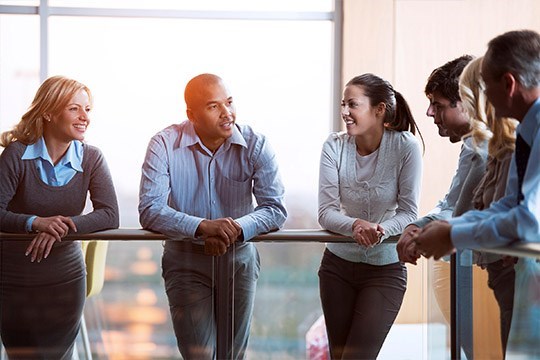 peer to peer marketplace community with positive reviews